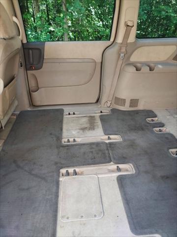 used 2007 Kia Sedona car, priced at $2,495