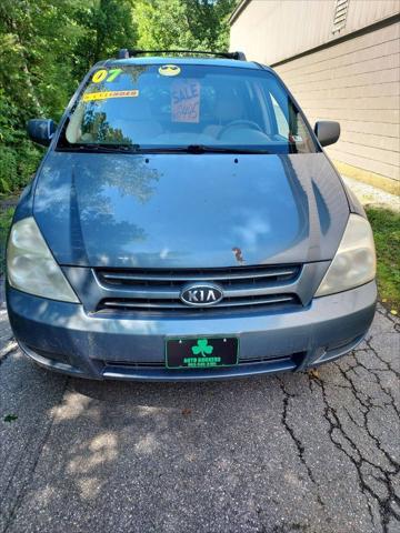 used 2007 Kia Sedona car, priced at $2,495