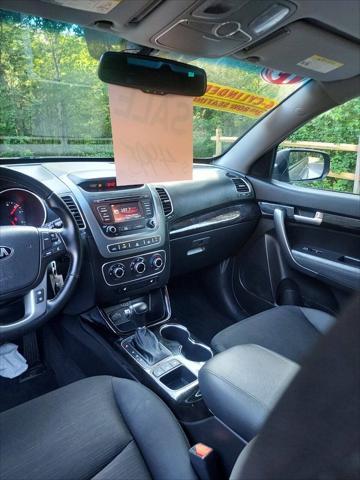 used 2015 Kia Sorento car, priced at $4,995