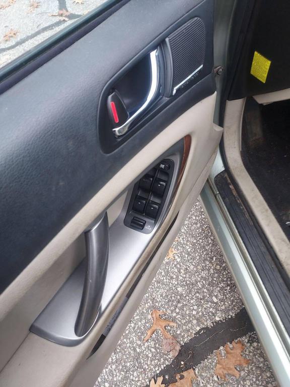 used 2009 Subaru Legacy car, priced at $3,495