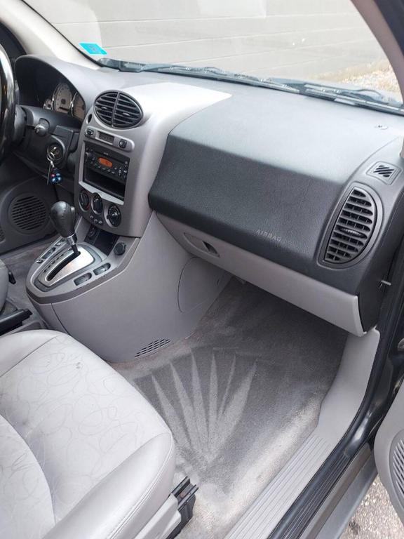 used 2005 Saturn Vue car, priced at $2,995