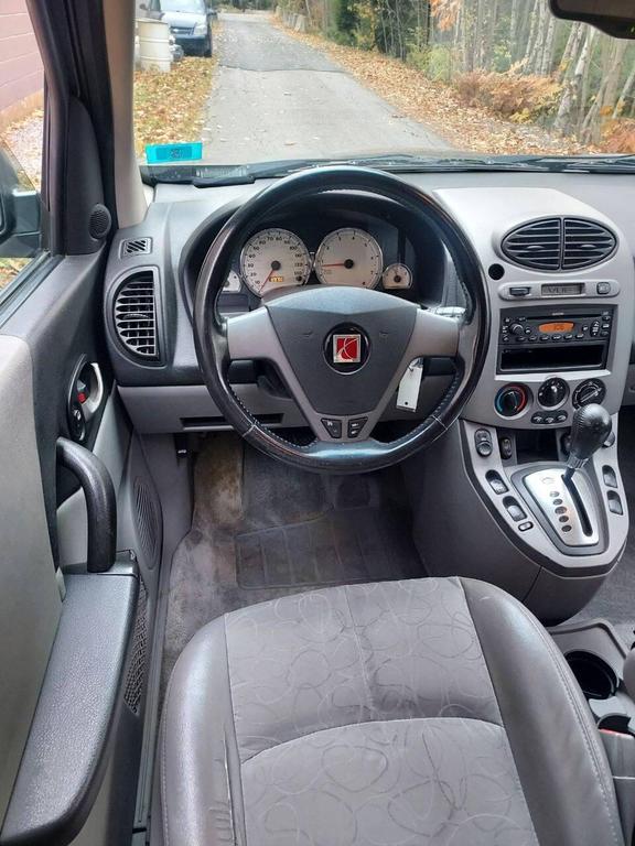 used 2005 Saturn Vue car, priced at $2,995