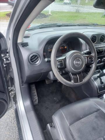 used 2015 Jeep Compass car, priced at $4,495