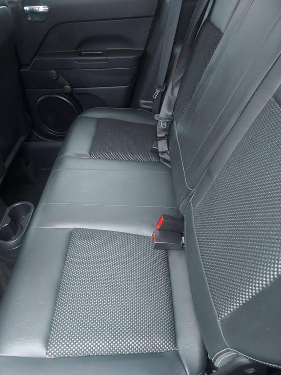 used 2015 Jeep Compass car, priced at $3,995