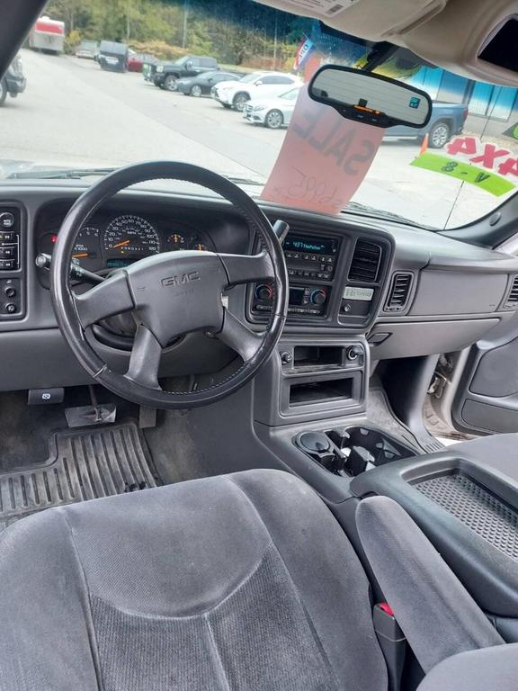 used 2006 GMC Sierra 1500 car, priced at $5,995