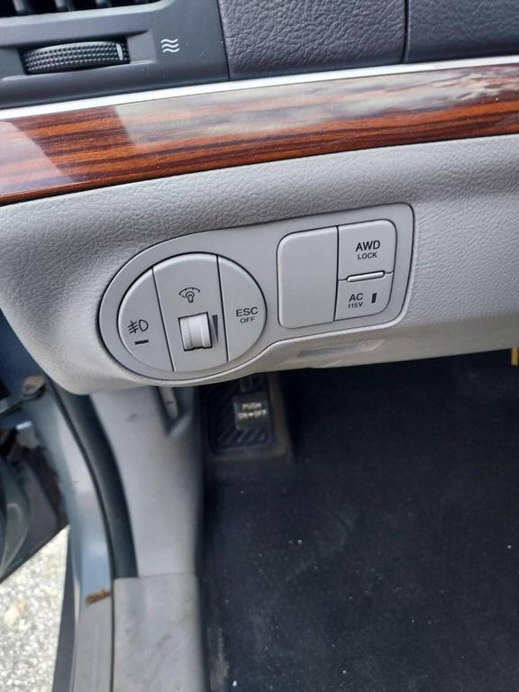 used 2008 Hyundai Veracruz car, priced at $2,995