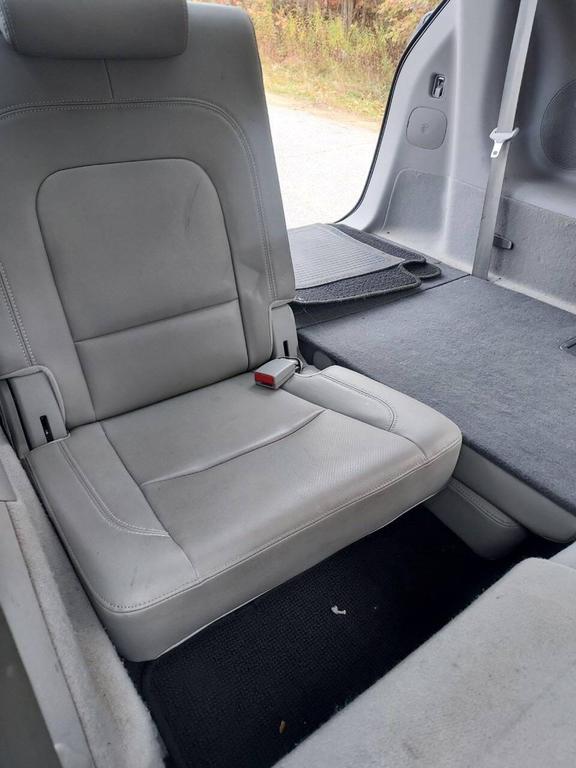 used 2008 Hyundai Veracruz car, priced at $2,995