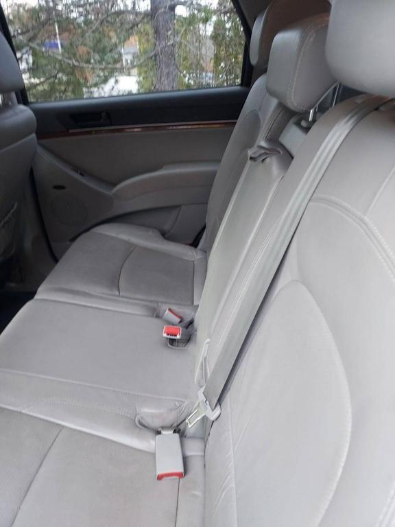 used 2008 Hyundai Veracruz car, priced at $2,995