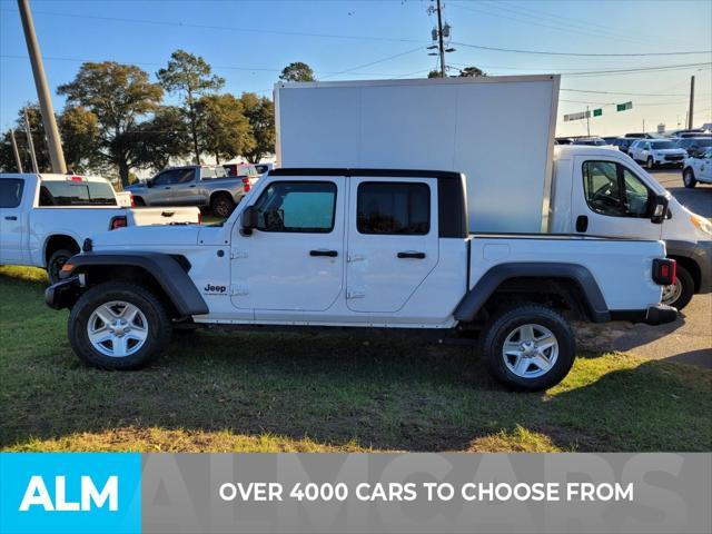 used 2023 Jeep Gladiator car, priced at $25,920