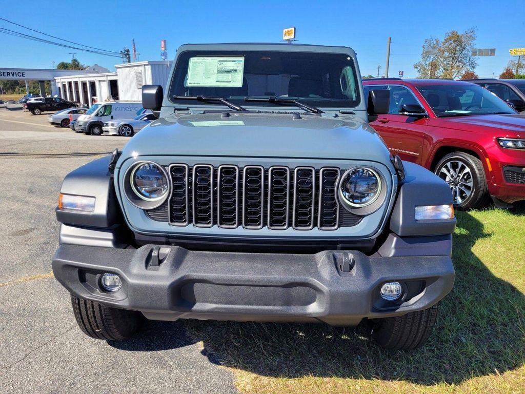 new 2026 Jeep Wrangler car, priced at $43,905