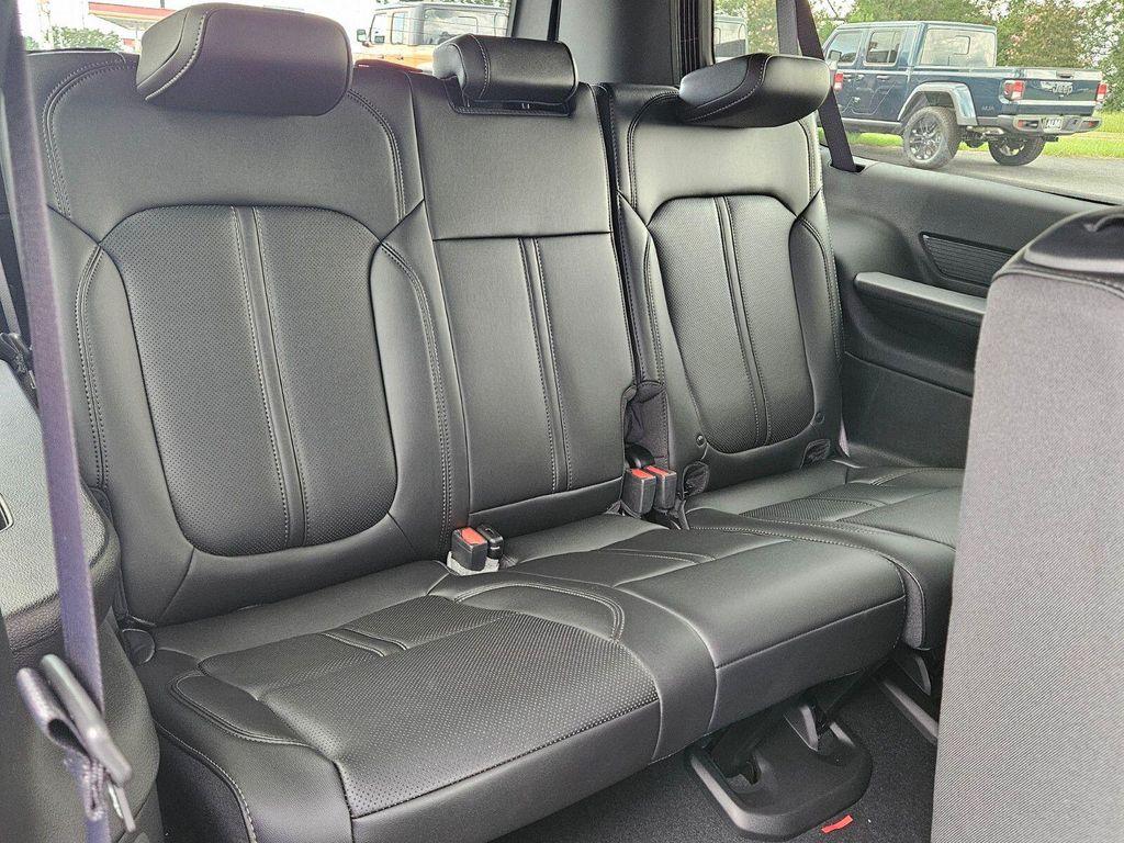 new 2025 Jeep Wagoneer L car, priced at $57,235