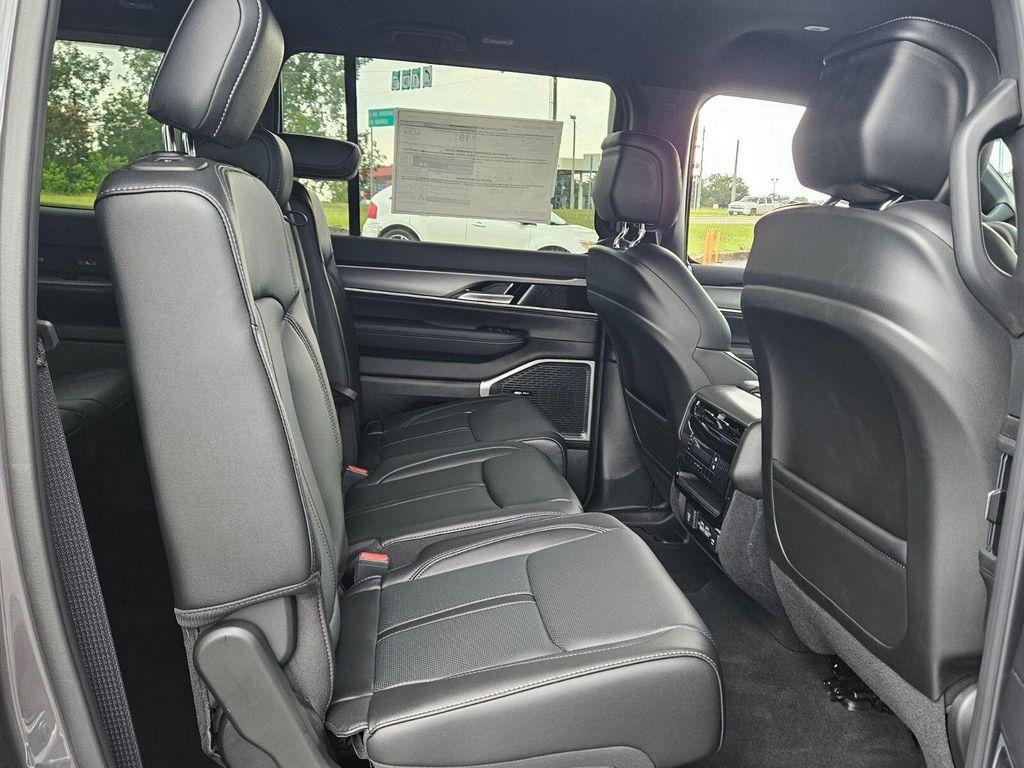 new 2025 Jeep Wagoneer L car, priced at $57,235