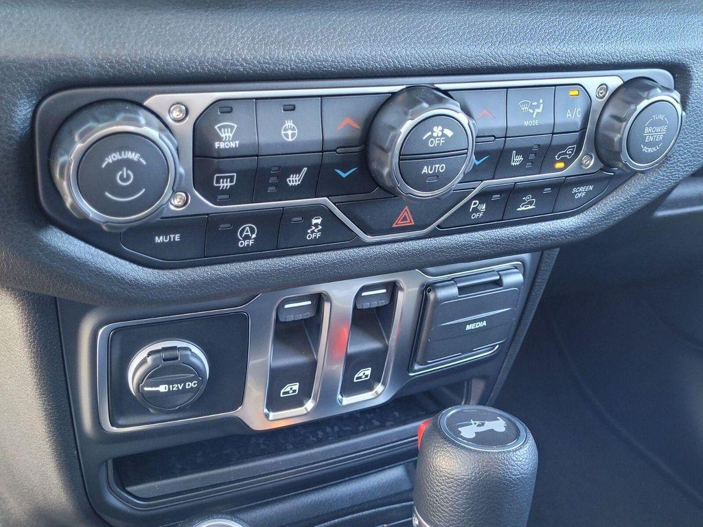 new 2025 Jeep Wrangler car, priced at $33,745