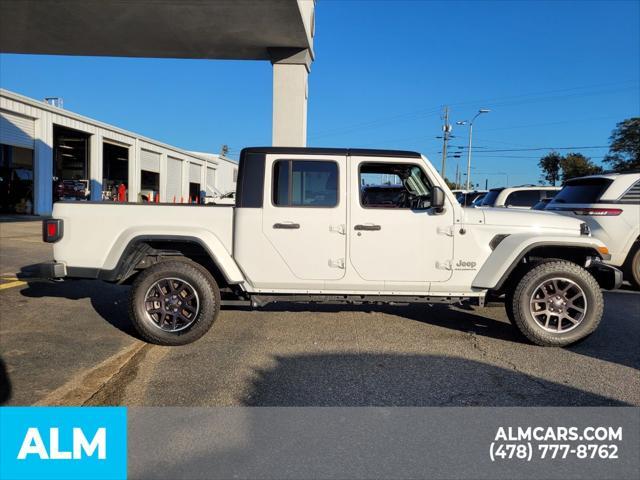 used 2023 Jeep Gladiator car, priced at $30,920