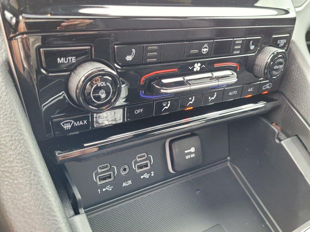 new 2025 Jeep Grand Cherokee L car, priced at $38,370