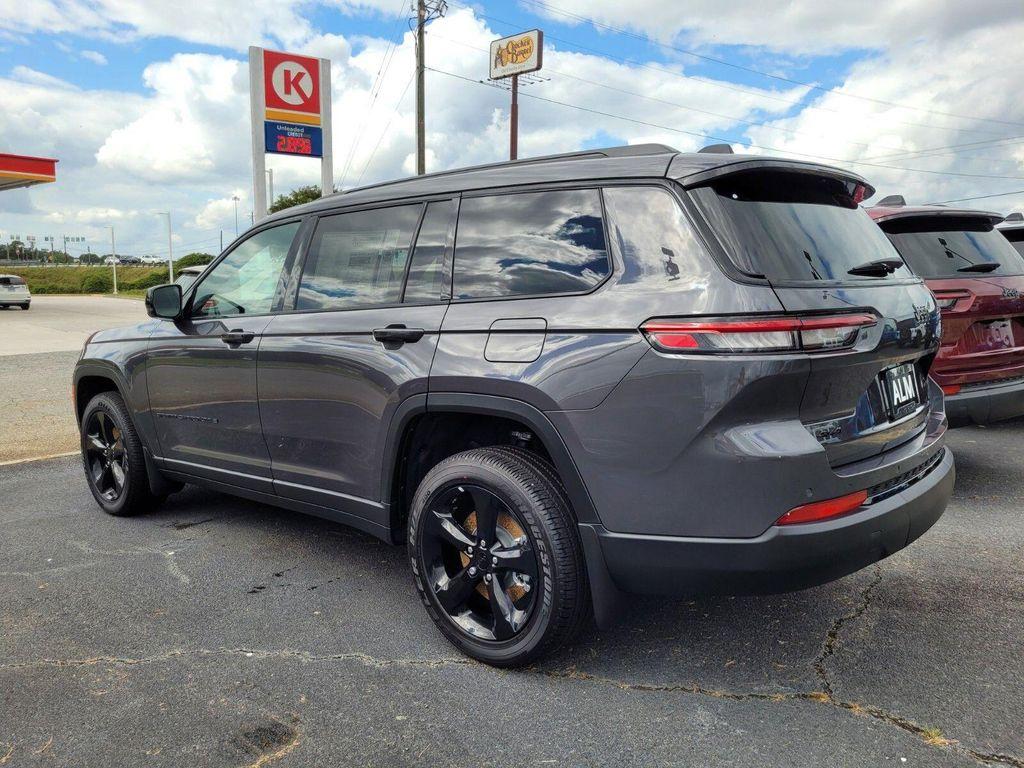 new 2025 Jeep Grand Cherokee L car, priced at $35,800