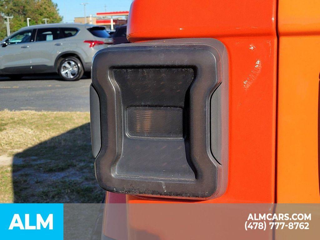used 2018 Jeep Wrangler Unlimited car, priced at $26,920