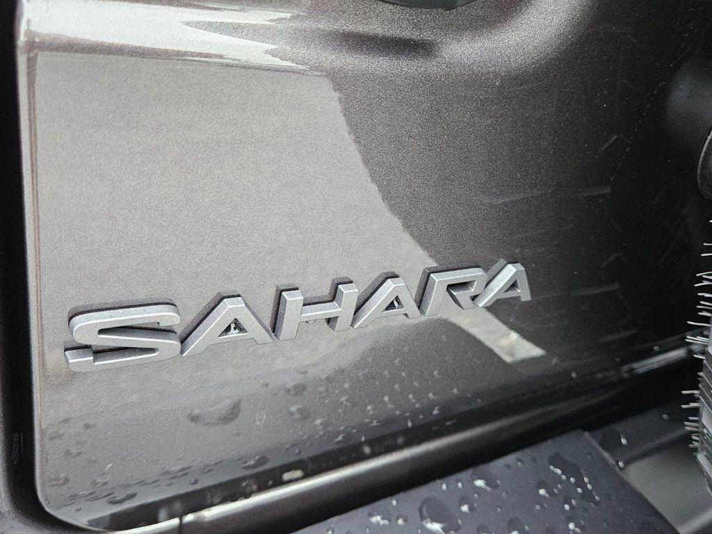 new 2025 Jeep Wrangler car, priced at $48,655