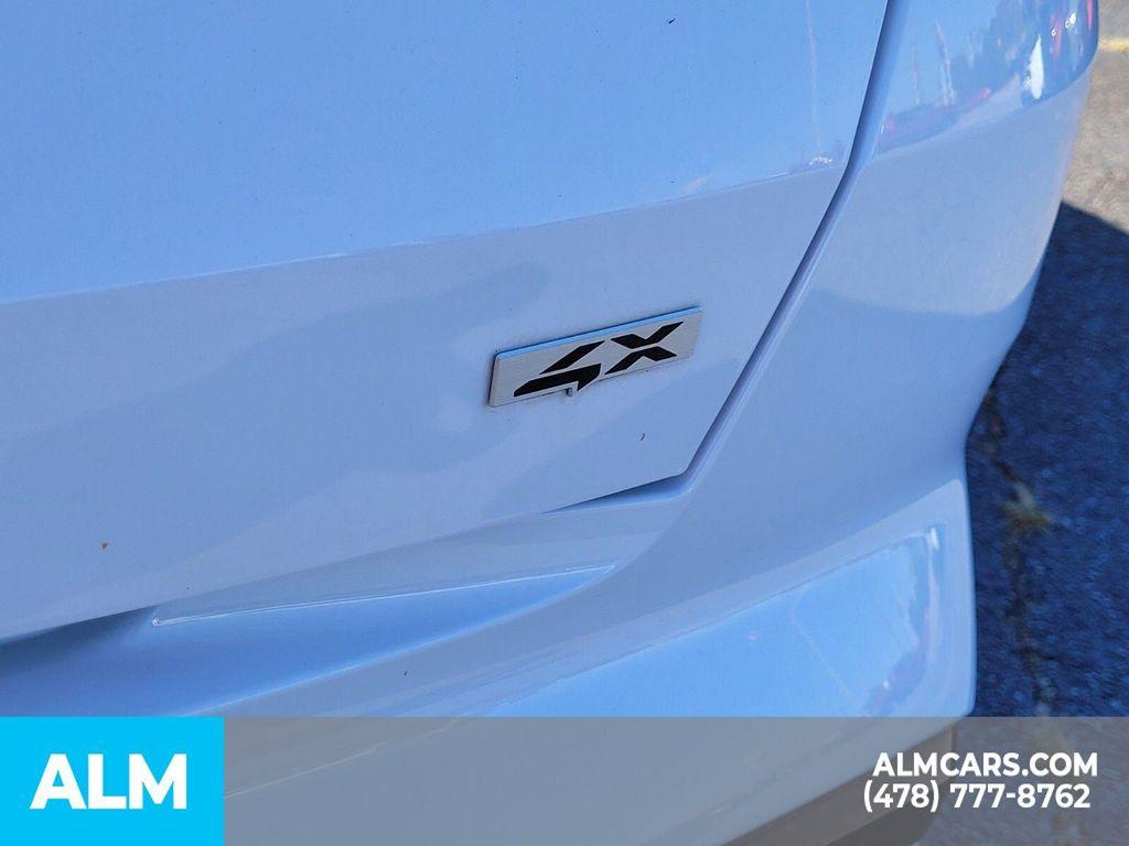 used 2023 Kia Sorento car, priced at $27,320