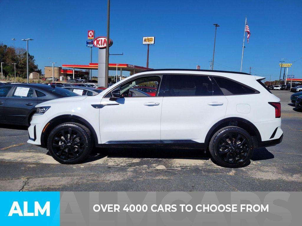 used 2023 Kia Sorento car, priced at $27,320
