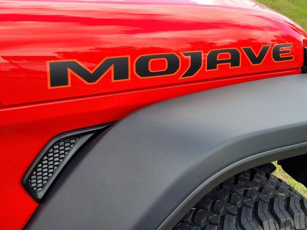 new 2025 Jeep Gladiator car, priced at $46,365