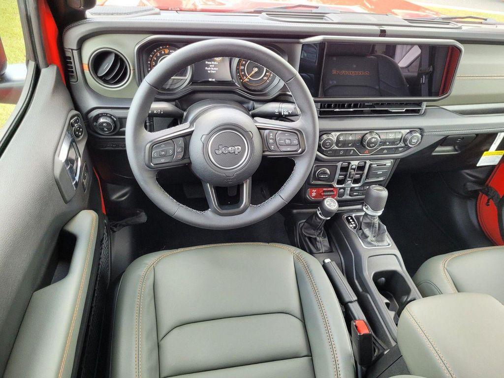 new 2025 Jeep Gladiator car, priced at $46,365