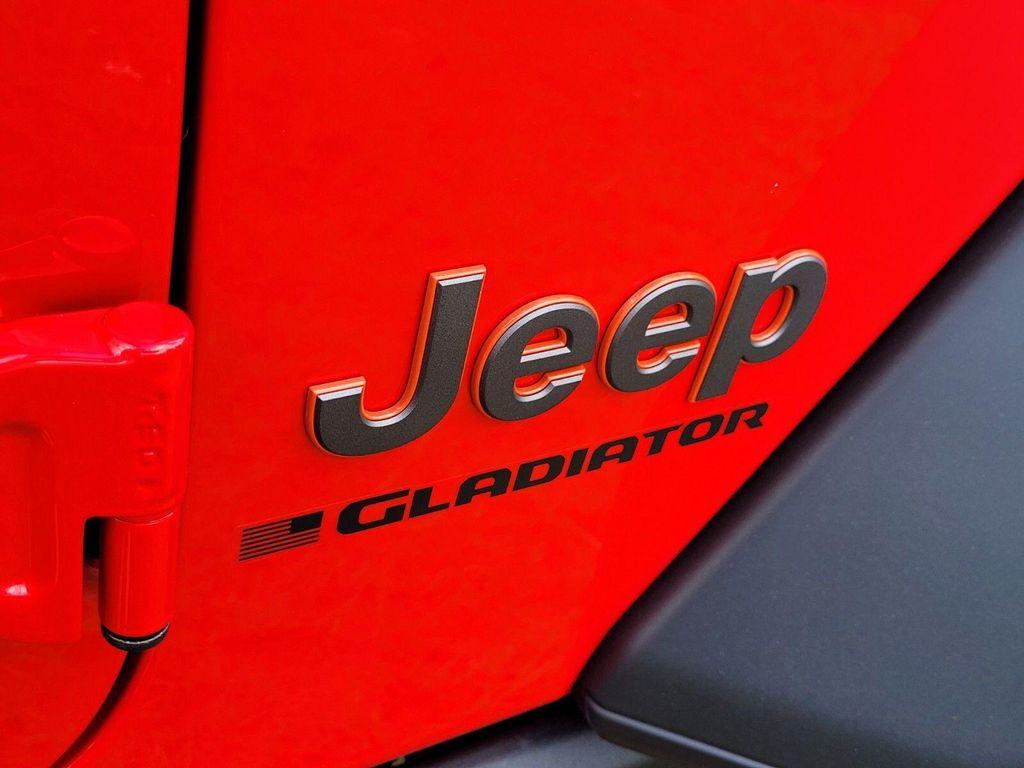 new 2025 Jeep Gladiator car, priced at $46,365