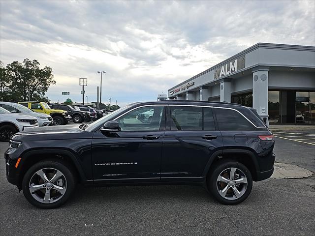 new 2024 Jeep Grand Cherokee car, priced at $46,383