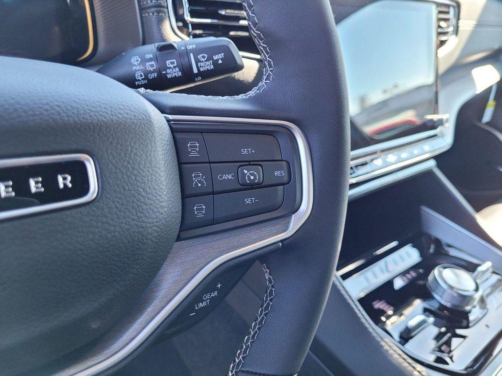 new 2025 Jeep Wagoneer car, priced at $72,035