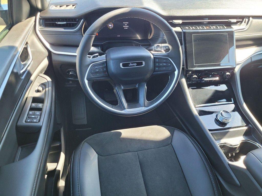 new 2025 Jeep Grand Cherokee L car, priced at $38,370