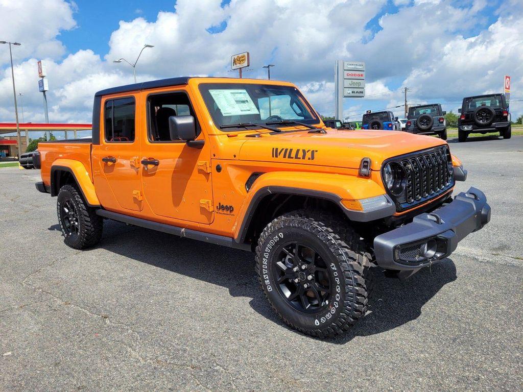 new 2025 Jeep Gladiator car, priced at $45,785
