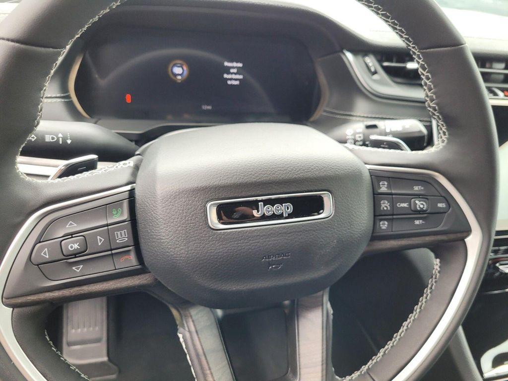 new 2025 Jeep Grand Cherokee car, priced at $44,435