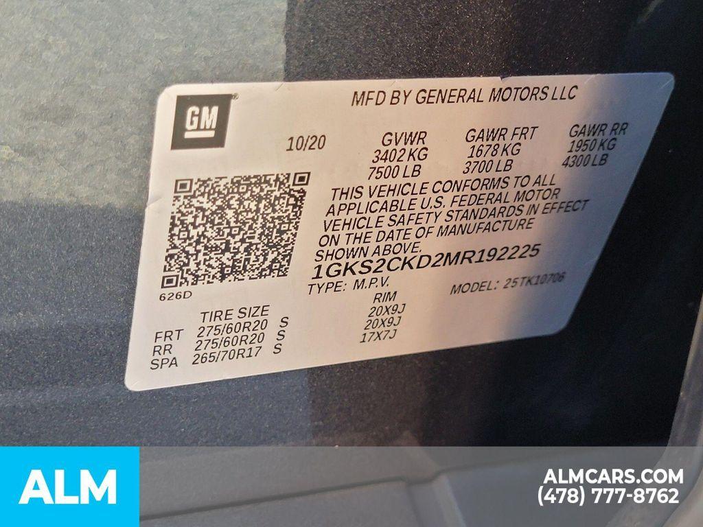 used 2021 GMC Yukon car, priced at $43,220