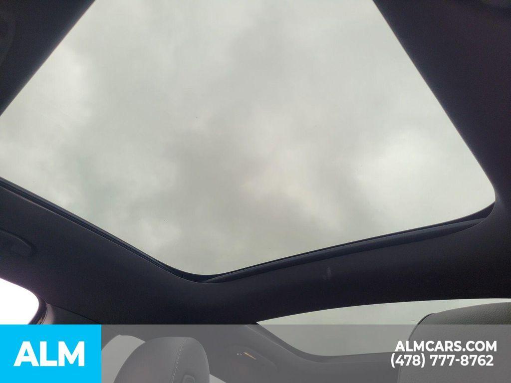 used 2023 Mercedes-Benz GLB 250 car, priced at $27,920