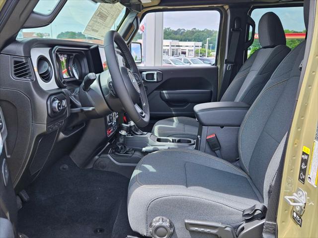 new 2025 Jeep Gladiator car, priced at $44,732