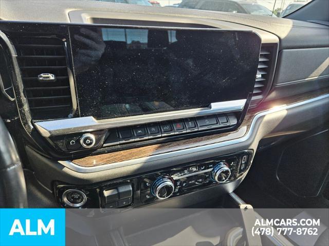 used 2022 GMC Sierra 1500 car, priced at $41,670