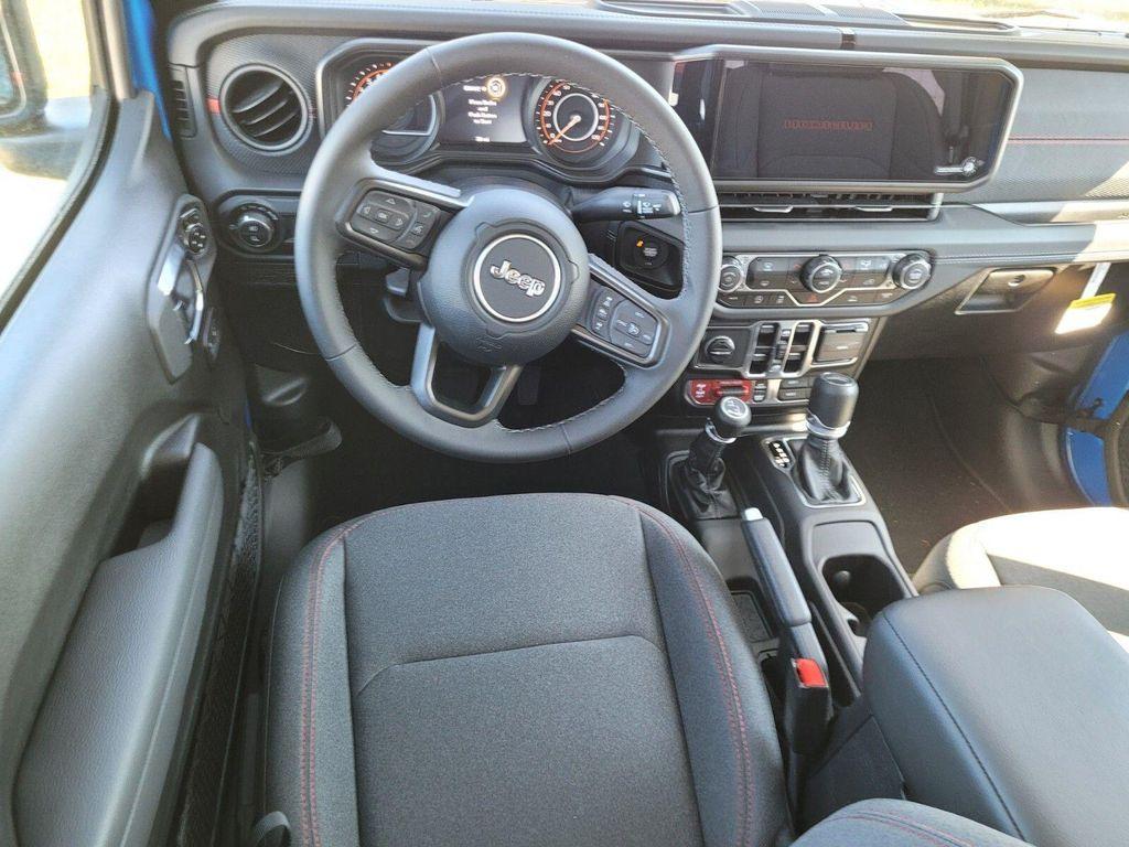 new 2025 Jeep Gladiator car, priced at $46,500