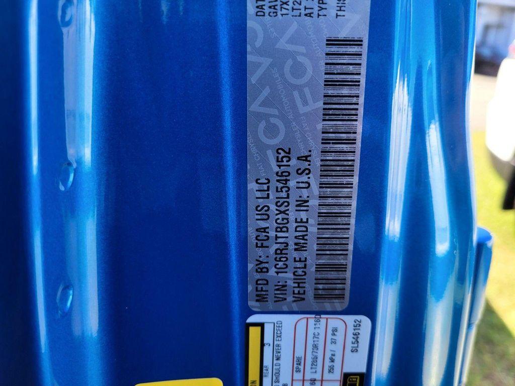 new 2025 Jeep Gladiator car, priced at $46,500