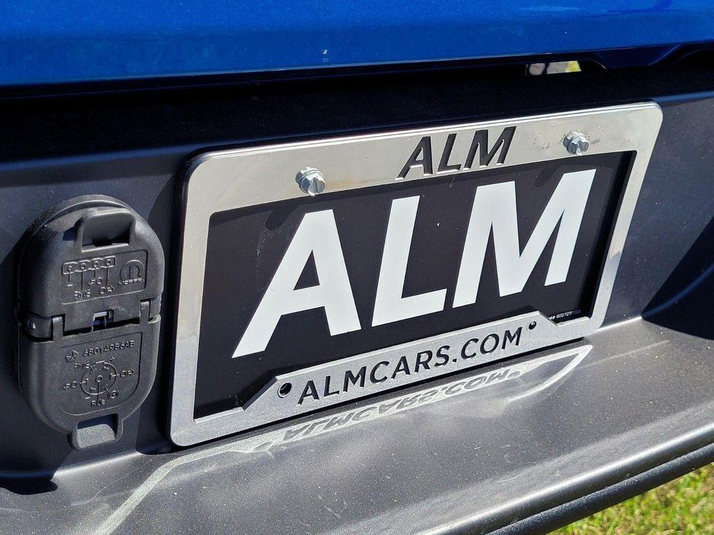 new 2025 Jeep Gladiator car, priced at $46,500