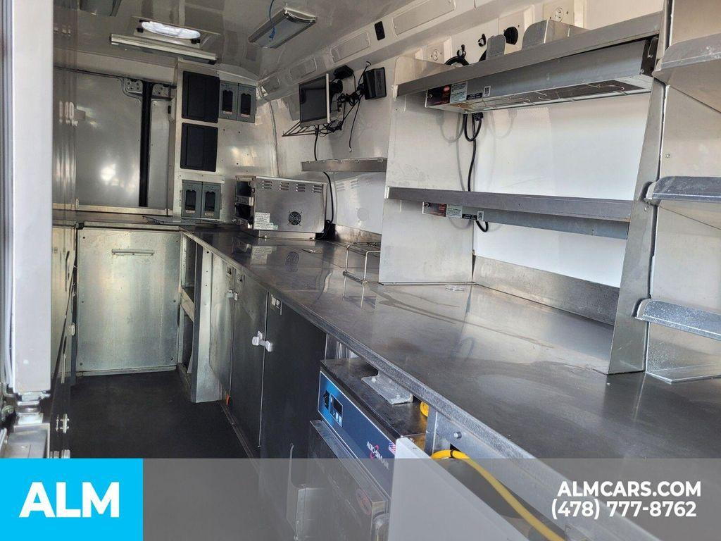 used 2022 Mercedes-Benz Sprinter 4500 car, priced at $54,420