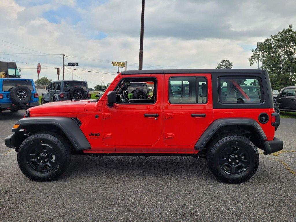 new 2025 Jeep Wrangler car, priced at $36,195