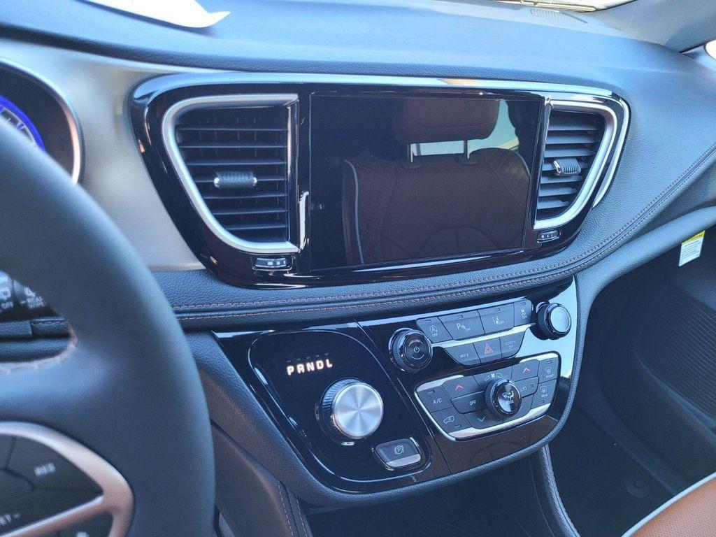 new 2026 Chrysler Pacifica car, priced at $52,255