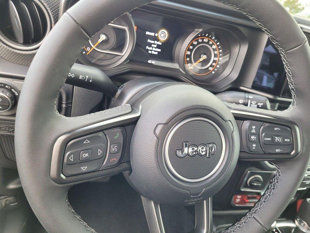 new 2025 Jeep Gladiator car, priced at $53,175