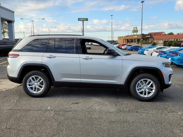 new 2024 Jeep Grand Cherokee car, priced at $35,319