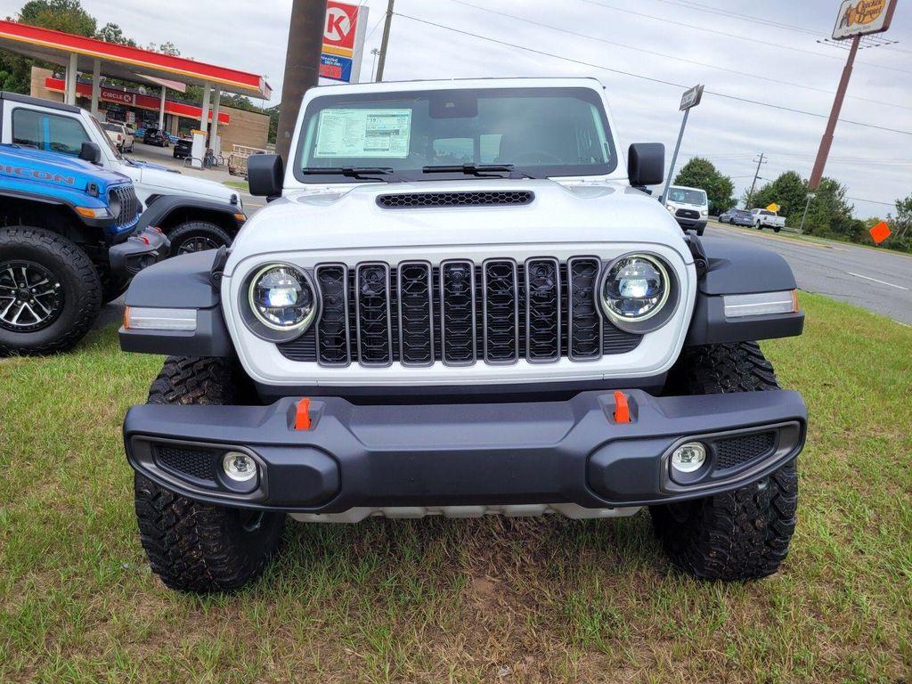 new 2025 Jeep Gladiator car, priced at $50,415