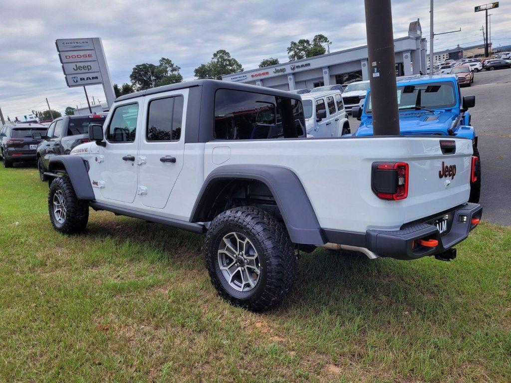 new 2025 Jeep Gladiator car, priced at $50,415