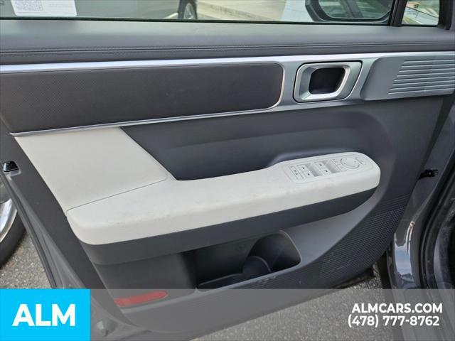 used 2024 Hyundai Santa Fe car, priced at $27,860