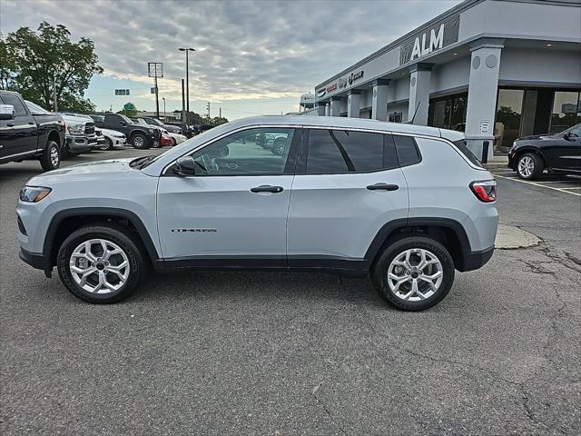 new 2025 Jeep Compass car, priced at $26,590