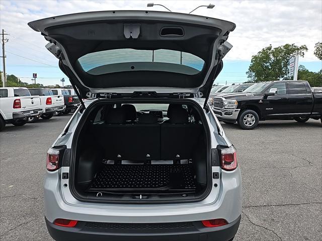 new 2025 Jeep Compass car, priced at $26,590