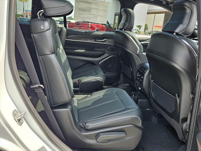 new 2025 Jeep Grand Cherokee L car, priced at $57,422